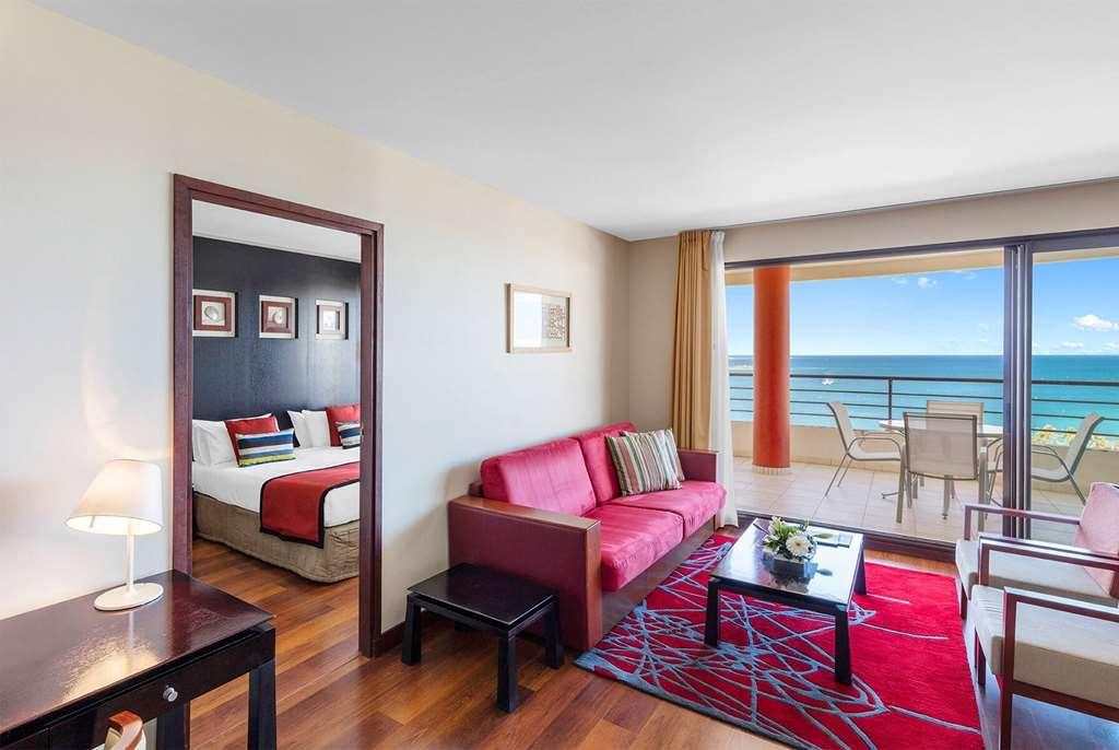 Ramada Hotel & Suites By Wyndham Noumea Room photo