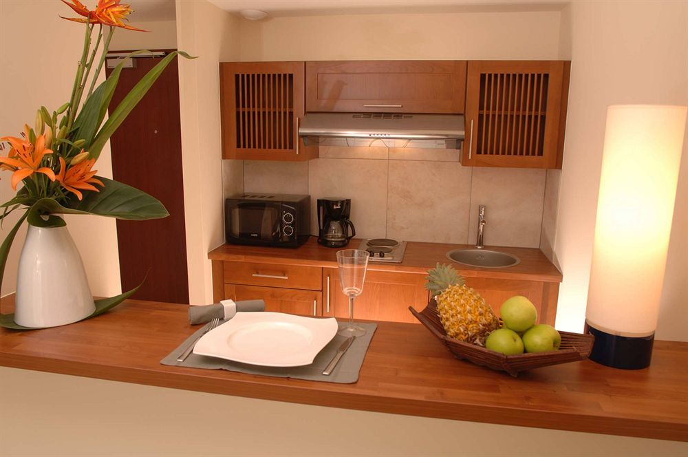 Ramada Hotel & Suites By Wyndham Noumea Room photo