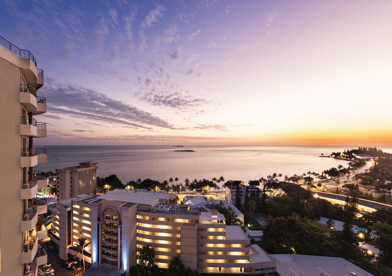 Ramada Hotel & Suites By Wyndham Noumea Exterior photo