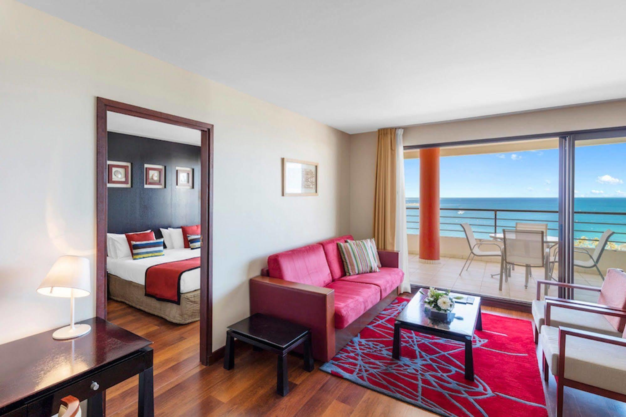 Ramada Hotel & Suites By Wyndham Noumea Exterior photo