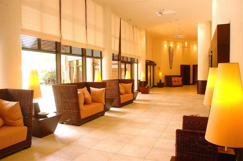 Ramada Hotel & Suites By Wyndham Noumea Exterior photo