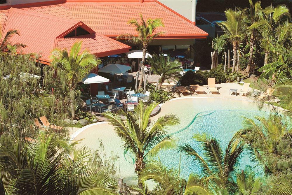 Ramada Hotel & Suites By Wyndham Noumea Exterior photo